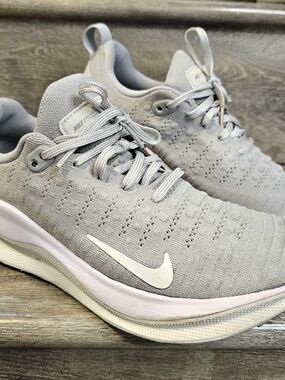 Nike Women's ReactX Infinity 4 Light Gray Knit Running Sneakers DR2670-012